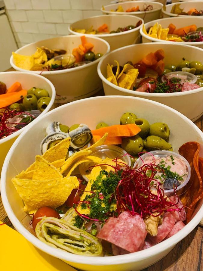 Lichtrijke Loft Bij Restaurant Den Olifant Lejlighed Ieper Eksteriør billede
