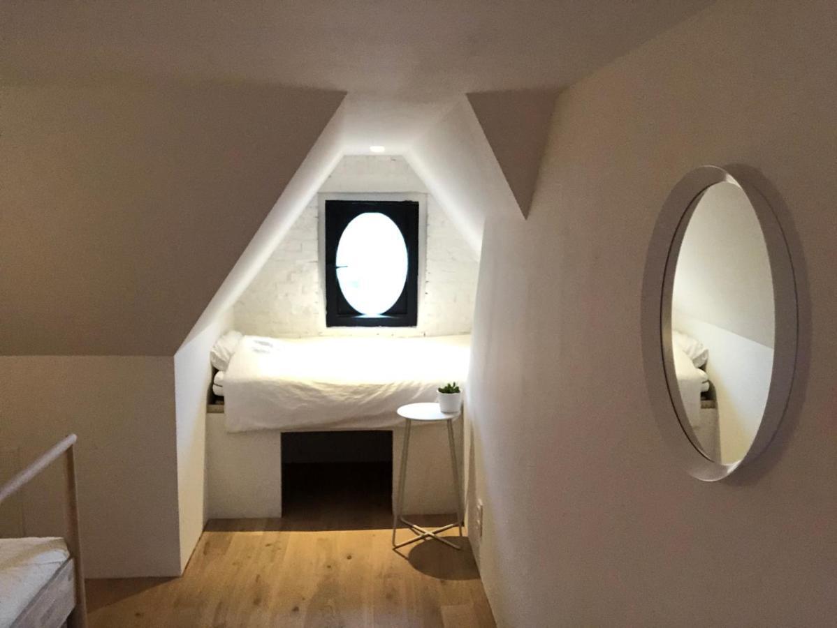Lichtrijke Loft Bij Restaurant Den Olifant Lejlighed Ieper Eksteriør billede